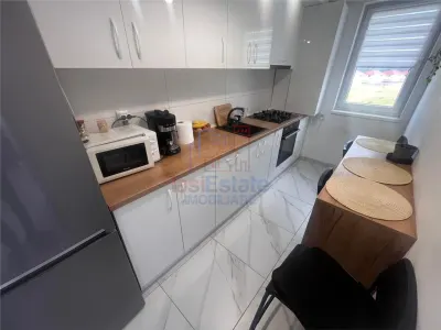 Appartement 2 Chambres, Premier Étage avec Parking - Cug-Horpaz - foto 3