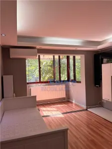 Appartement 2 Pièces, 44 m², 1er Étage, Secteur Dacia – Entièrement Meublé et Équipé - foto 3