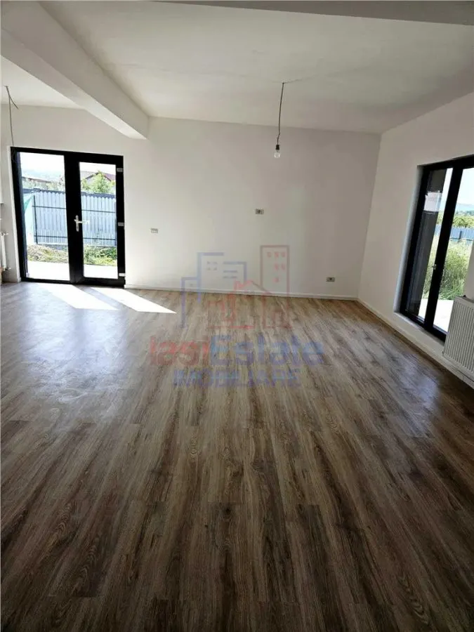 维萨尼新建高级住宅 – 420平方米地块含停车位 - foto 4