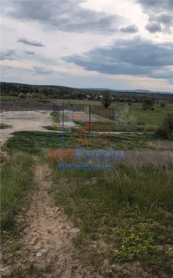 Terrain Cercu-Bârnova 2200 m² ou 625 m² - foto 3