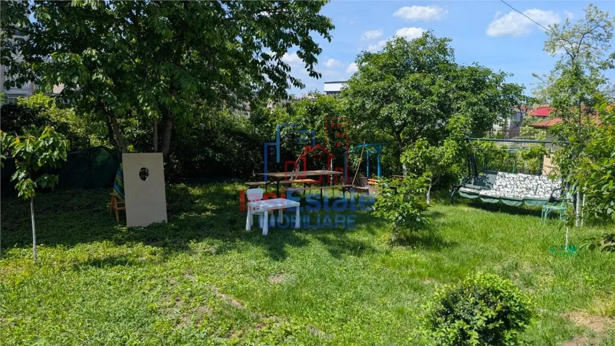 Centro Iași - Rapa Galbena: Apartamento de 3 Dormitorios con Jardín - foto 2