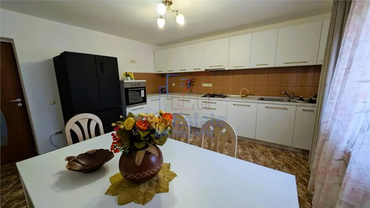 Maison de Luxe Meublée, Bucium, Iași - foto 4