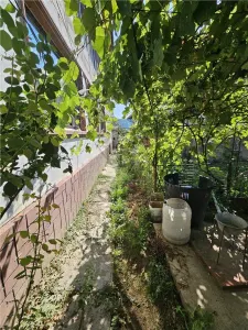 Espaciosa Casa de 6 Dormitorios en Venta, Maneciu-Ungureni, Prahova – Terreno 551 m² - foto 2