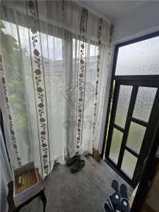 Espaciosa Casa de 6 Dormitorios en Venta, Maneciu-Ungureni, Prahova – Terreno 551 m² - foto 4