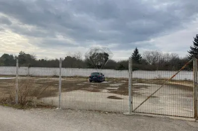 普洛耶什蒂中心1,200平方米商业用地，维多利亚大道 - Ploiesti