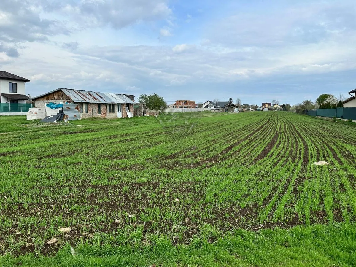 斯特雷日尼库普拉霍瓦建筑用地 – 3,272 平方米 - foto 3