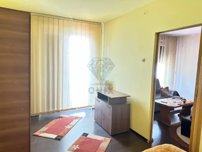Apartamento de Dos Dormitorios en Centro Cívico, Ploiești - foto 11