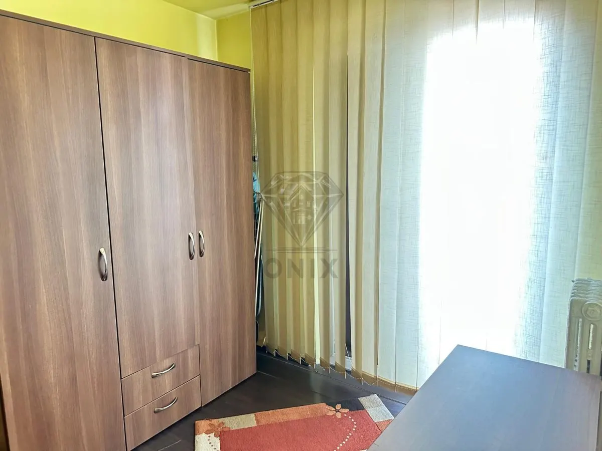Apartamento de Dos Dormitorios en Centro Cívico, Ploiești - foto 12