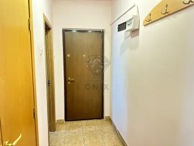 Apartamento de Dos Dormitorios en Centro Cívico, Ploiești - foto 3