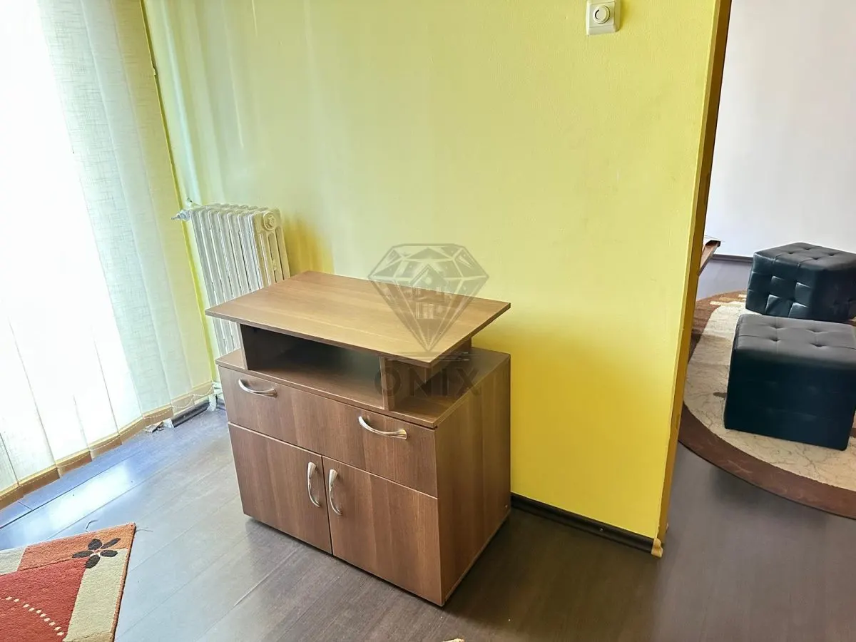 Apartamento de Dos Dormitorios en Centro Cívico, Ploiești - foto 7
