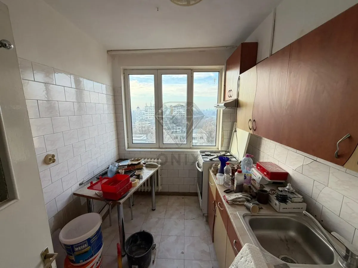 Apartment with 3 bedrooms for sale 55.36 sqm in Ploiesti, Nord area - foto 3