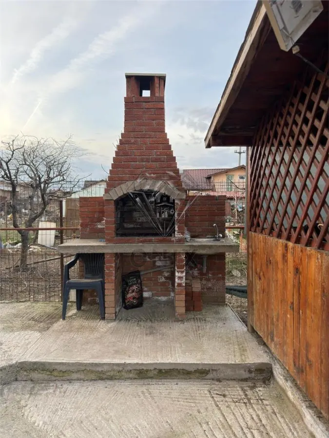 House / villa for sale 210.40 sqm in Strejnicu - foto 9