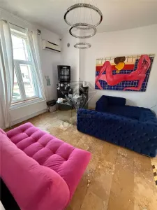 Edificio Central Ploiesti S+G+1, 197 m² – Inversión o Uso Oficina - foto 4