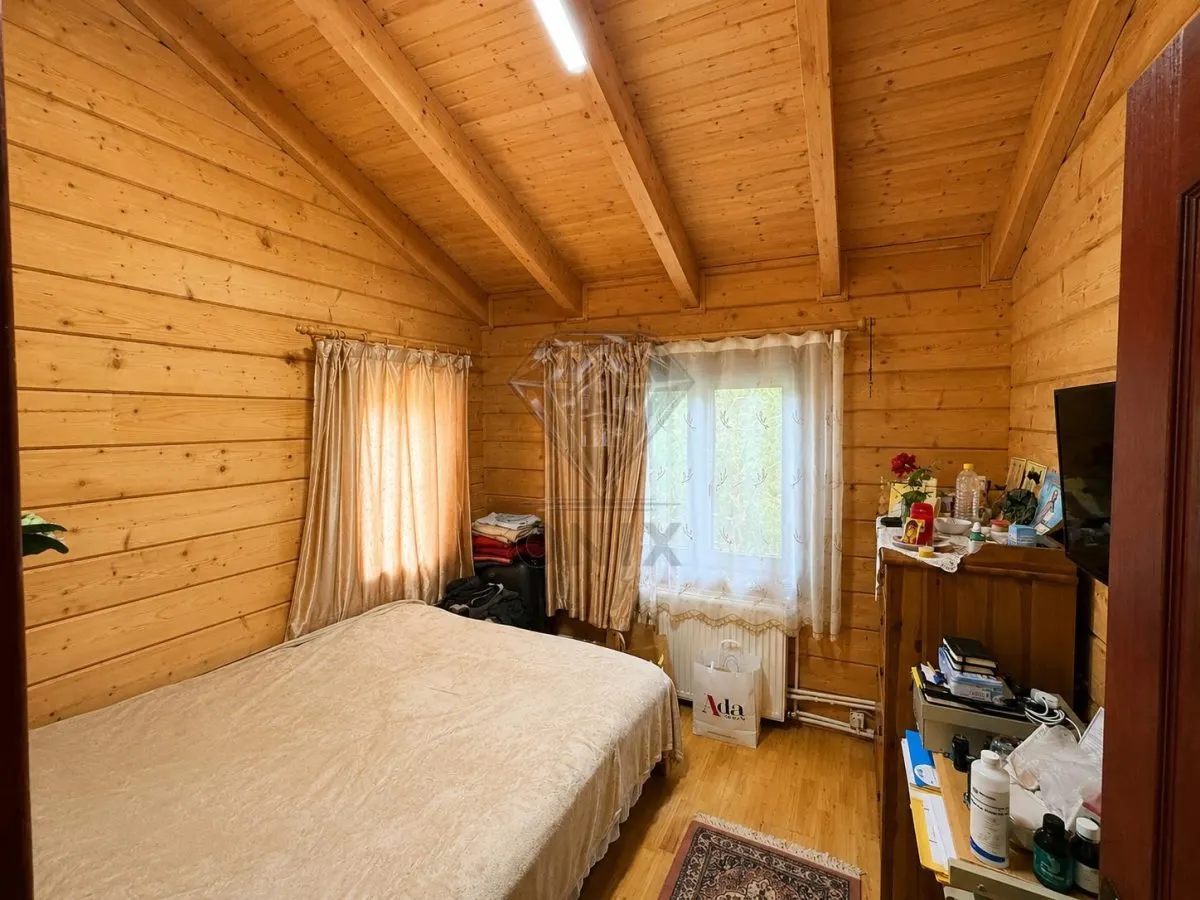 Casa de Madera Maciza | 3 Dormitorios | Parcela 5.000 m² - Berceni Prahova - foto 4