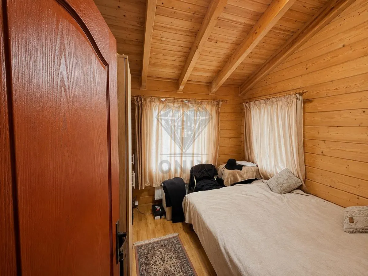 Casa de Madera Maciza | 3 Dormitorios | Parcela 5.000 m² - Berceni Prahova - foto 5