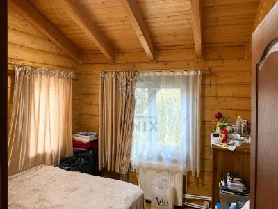 Casa de Madera Maciza | 3 Dormitorios | Parcela 5.000 m² - Berceni Prahova - foto 7