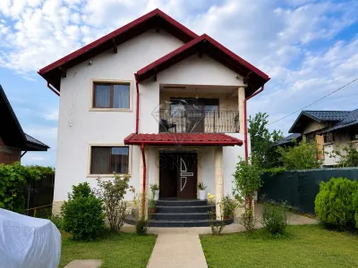 Casa Unifamiliar en Venta en Strejnicu, Dos Entradas Separadas, Amueblada - Strejnicu
