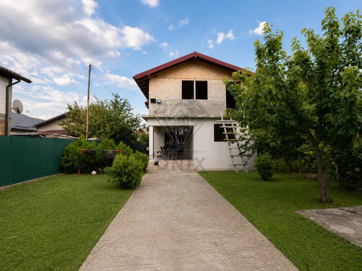 House / villa for sale 250 sqm in Strejnicu - foto 2