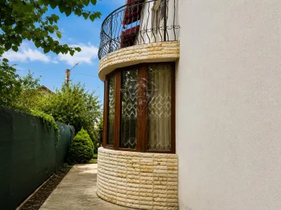 House / villa for sale 250 sqm in Strejnicu - foto 3
