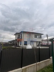 Bogonos Letcani – Trois Terrains Constructibles avec Permis de Construire - foto 17