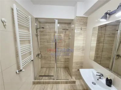 Apartamento Espacioso de 2 Dormitorios en Alquiler en Valea Lupului - foto 15