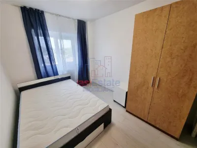 Apartamento de 3 Dormitorios con Distribución Desaparcada – Zona Facultad de Medicina - foto 4