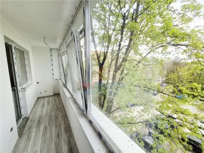Appartement de Quatre Chambres à Vendre - foto 4