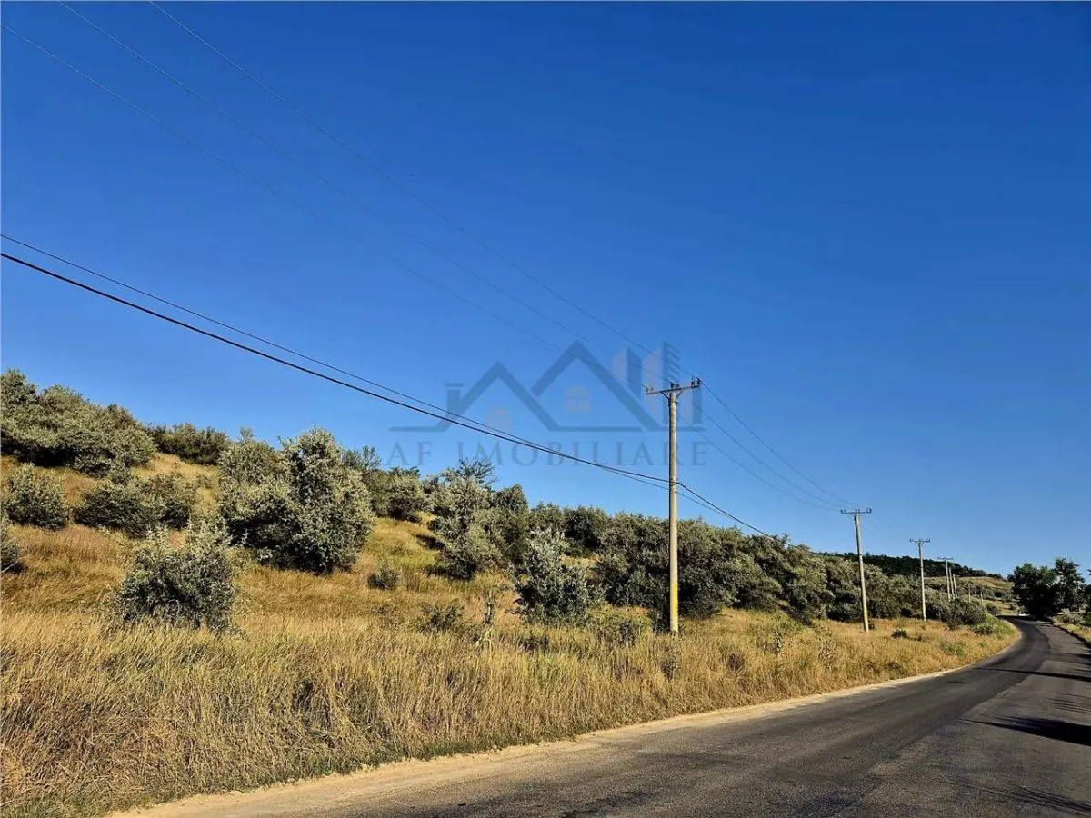 Terrain de 27 660 m² à Letcani - foto 3