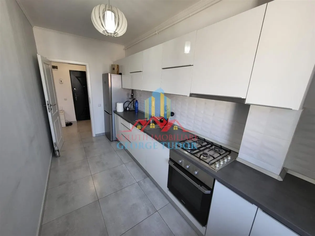 Two-Bedroom Separated Layout Apartment, Militari Residence, Tineretului 63 - foto 3