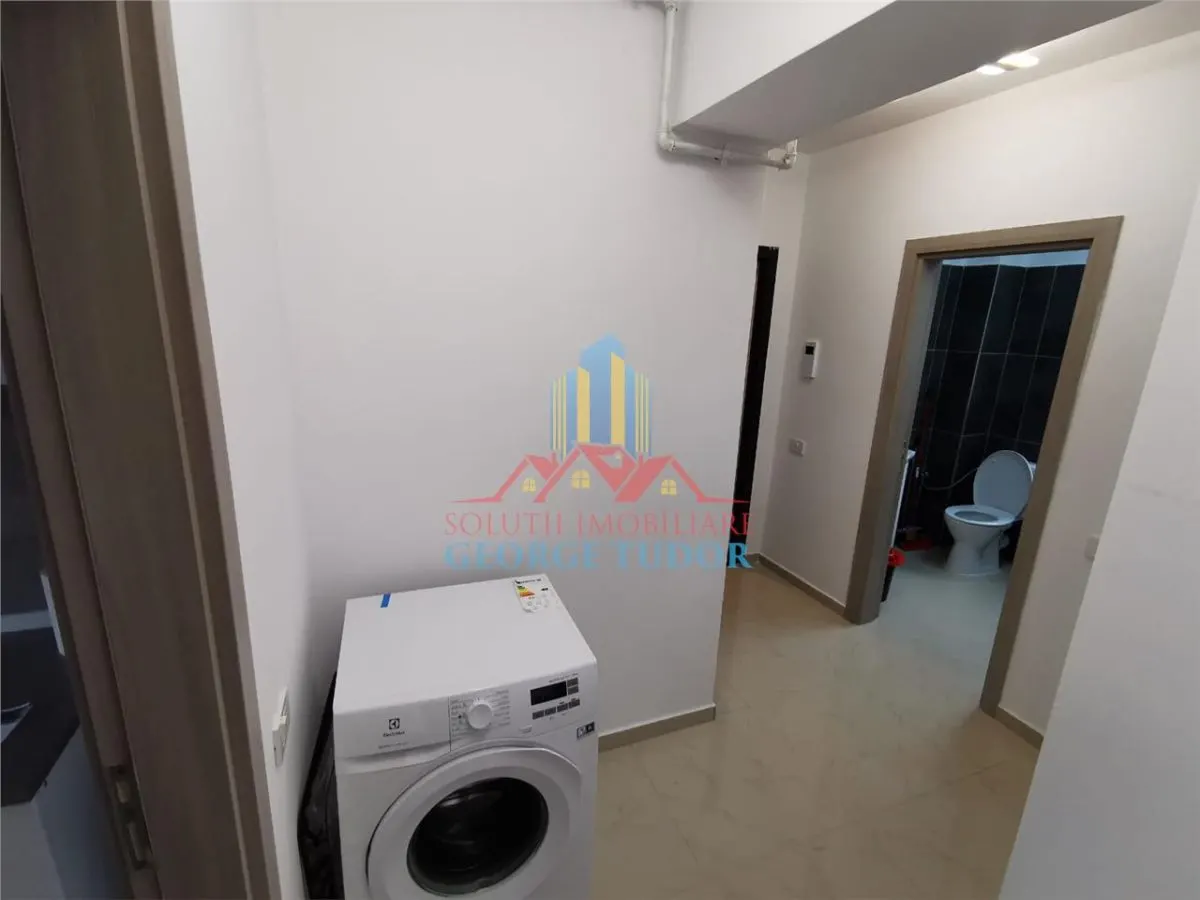 Appartement 2 Pièces Distribué, Militari Residence à Louer - foto 2