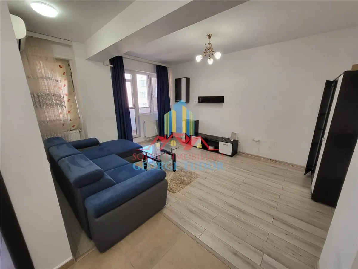 Apartamento de 2 Dormitorios en Alquiler, Militari Residence - foto 2