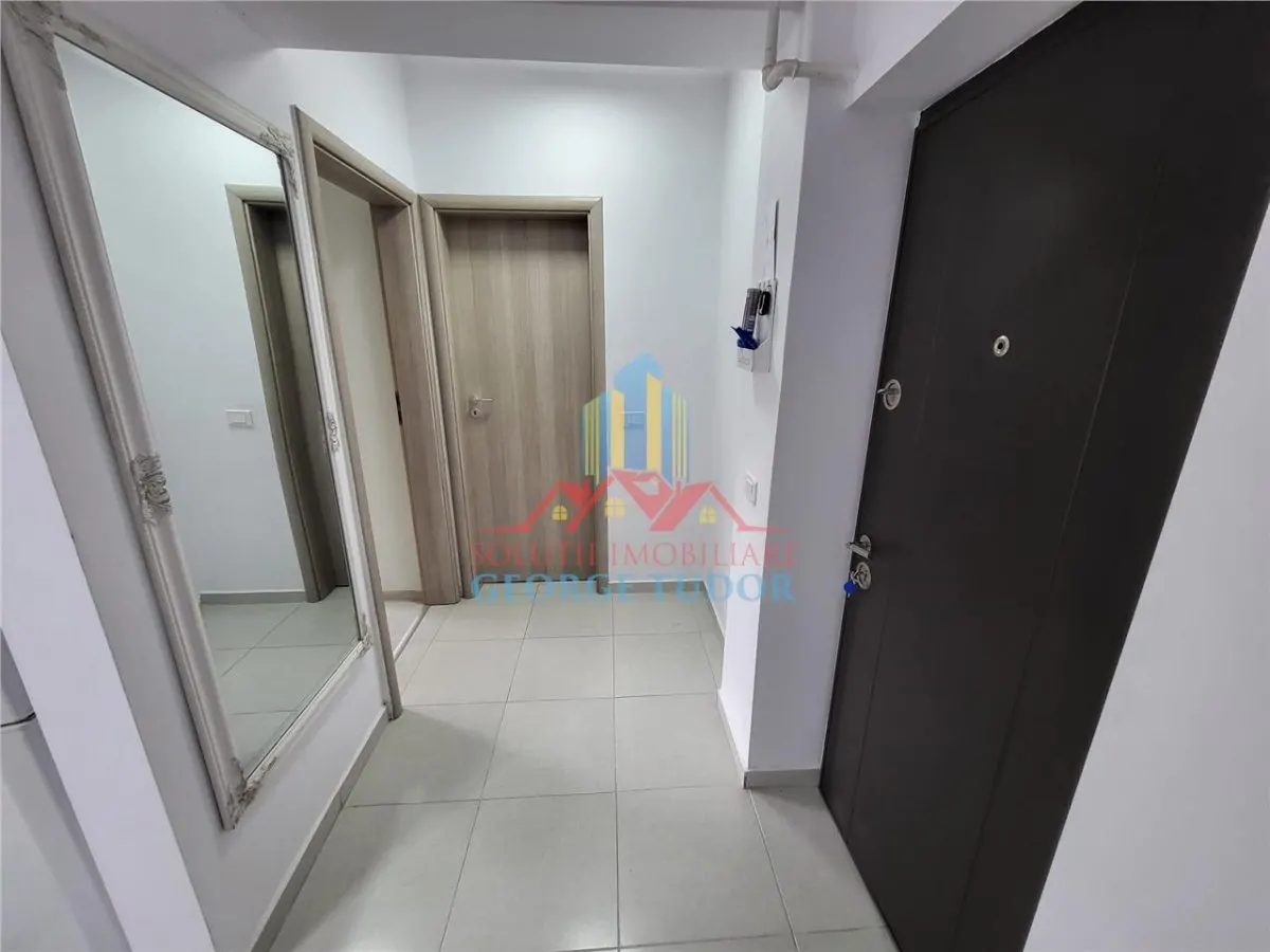 Apartamento de 2 Dormitorios en Alquiler, Militari Residence - foto 2