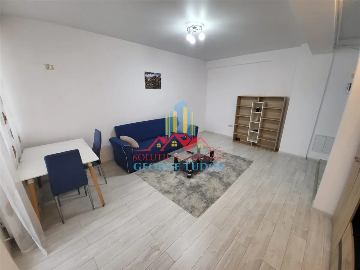 Apartamento de 2 Dormitorios en Alquiler, Militari Residence - foto 3