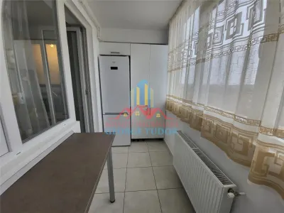 Apartamento de 2 Dormitorios en Alquiler, Militari Residence - foto 4