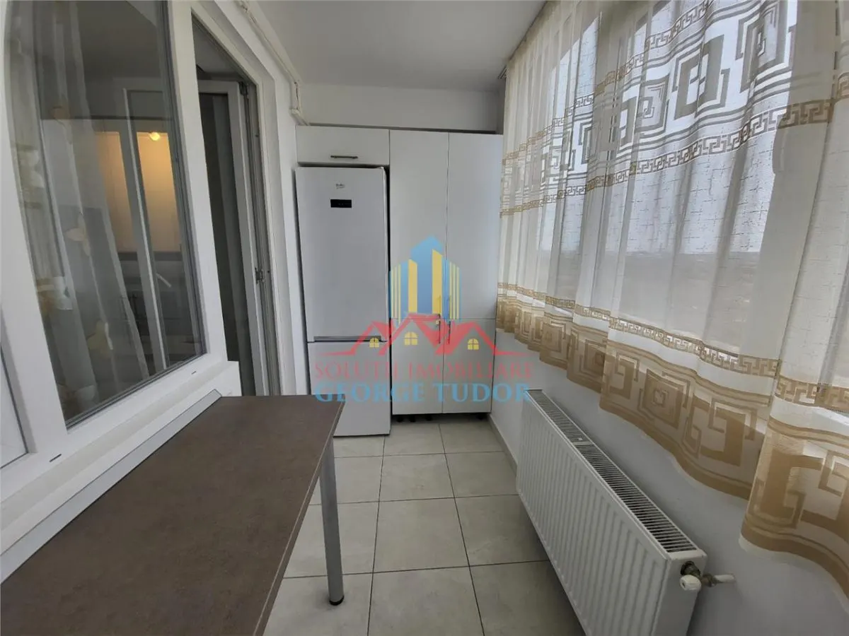 Apartamento de 2 Dormitorios en Alquiler, Militari Residence - foto 4