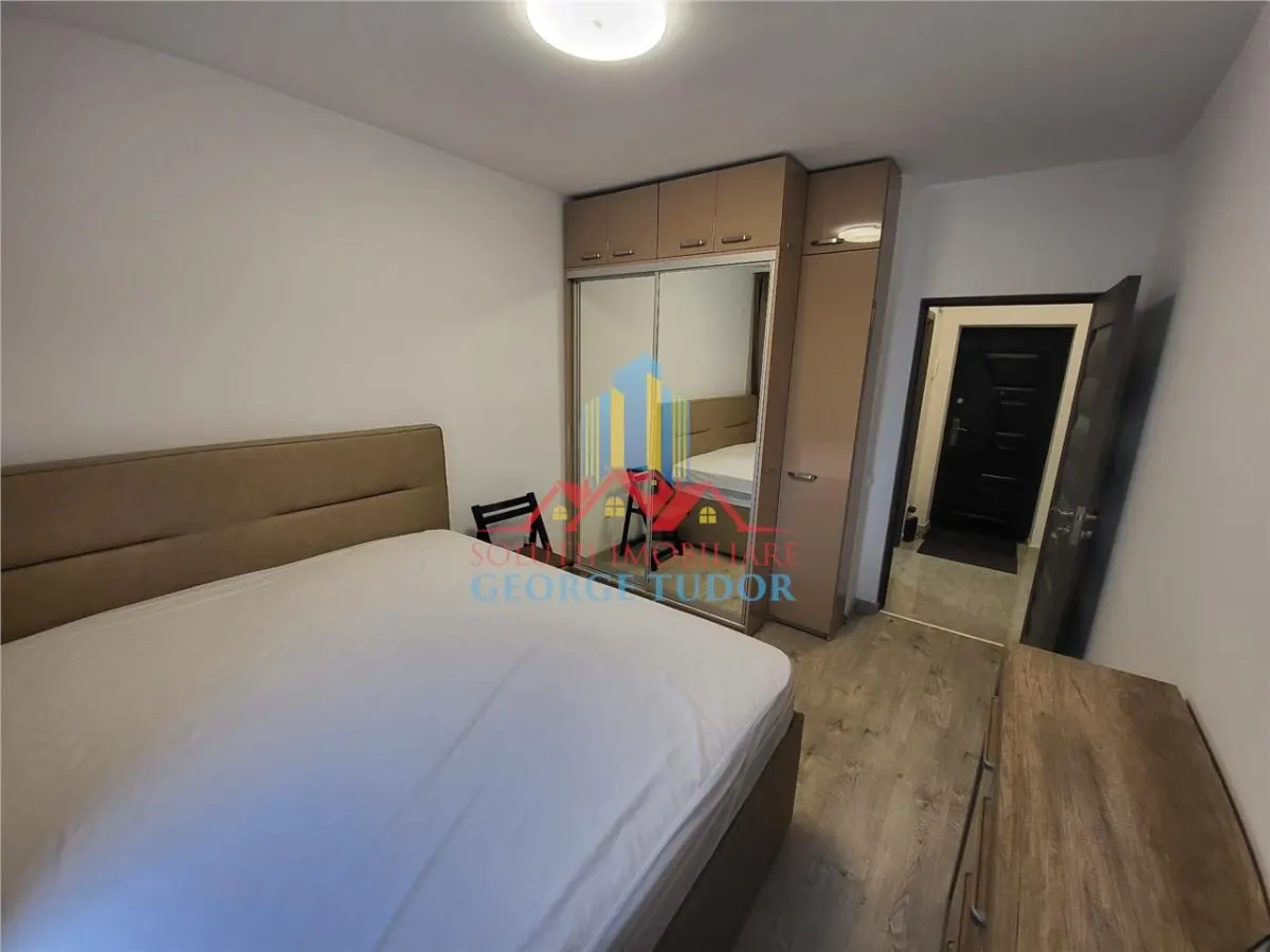 Apartamento de Dos Dormitorios en Alquiler, Militari Residence - foto 4