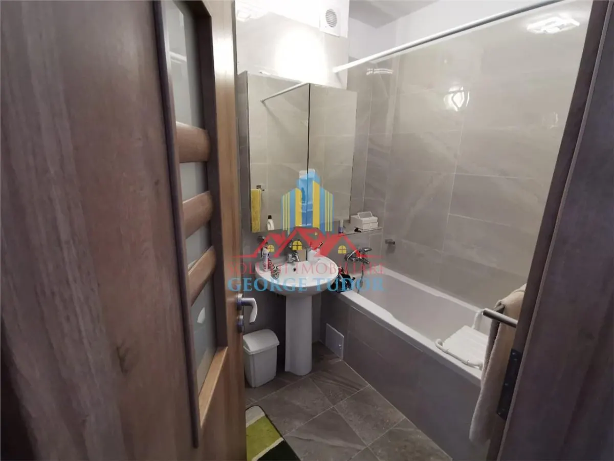 Appartement Trois Chambres à Louer, Militari Residence - foto 7