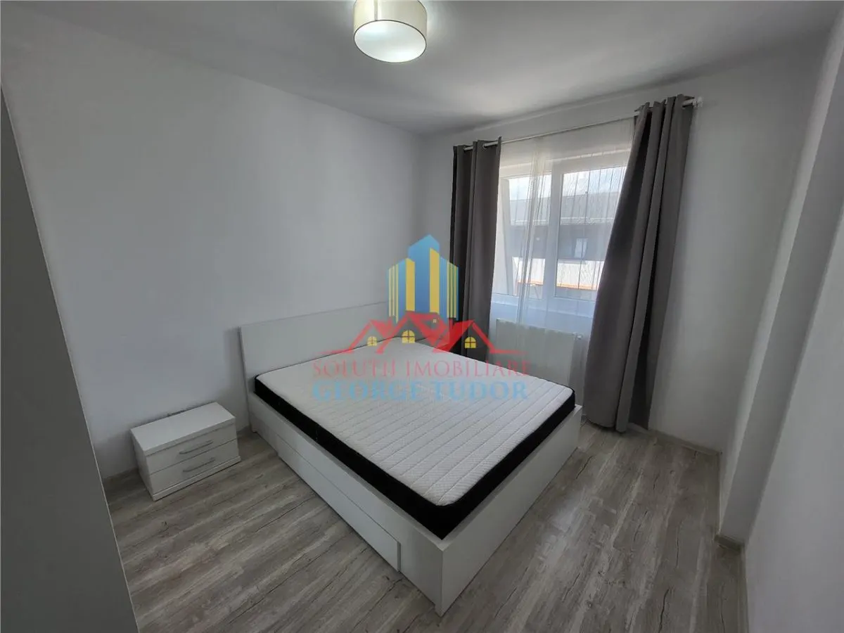 Se Vende: Apartamento 2 Dormitorios, Distribución Separada, Militari Residence - foto 1