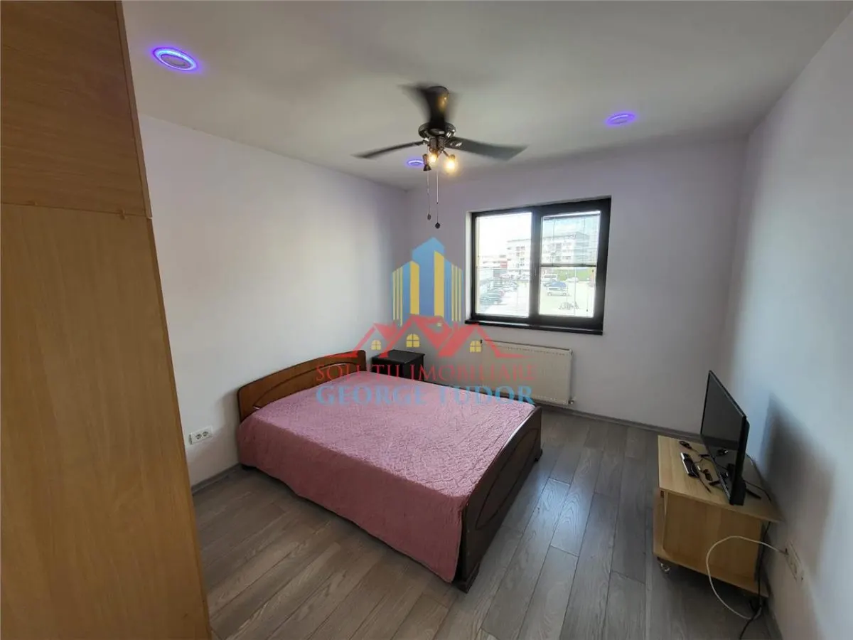 Appartement deux chambres à vendre, Militari Residence, plan divisé - foto 2