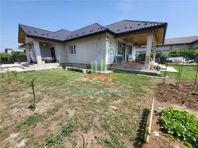 Detached Villa for Sale in Ciorogarla Padure, Bucuresti - foto 10