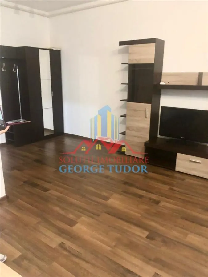 Two-Bedroom Apartment for Sale, Militari Residence, Bucharest - foto 4