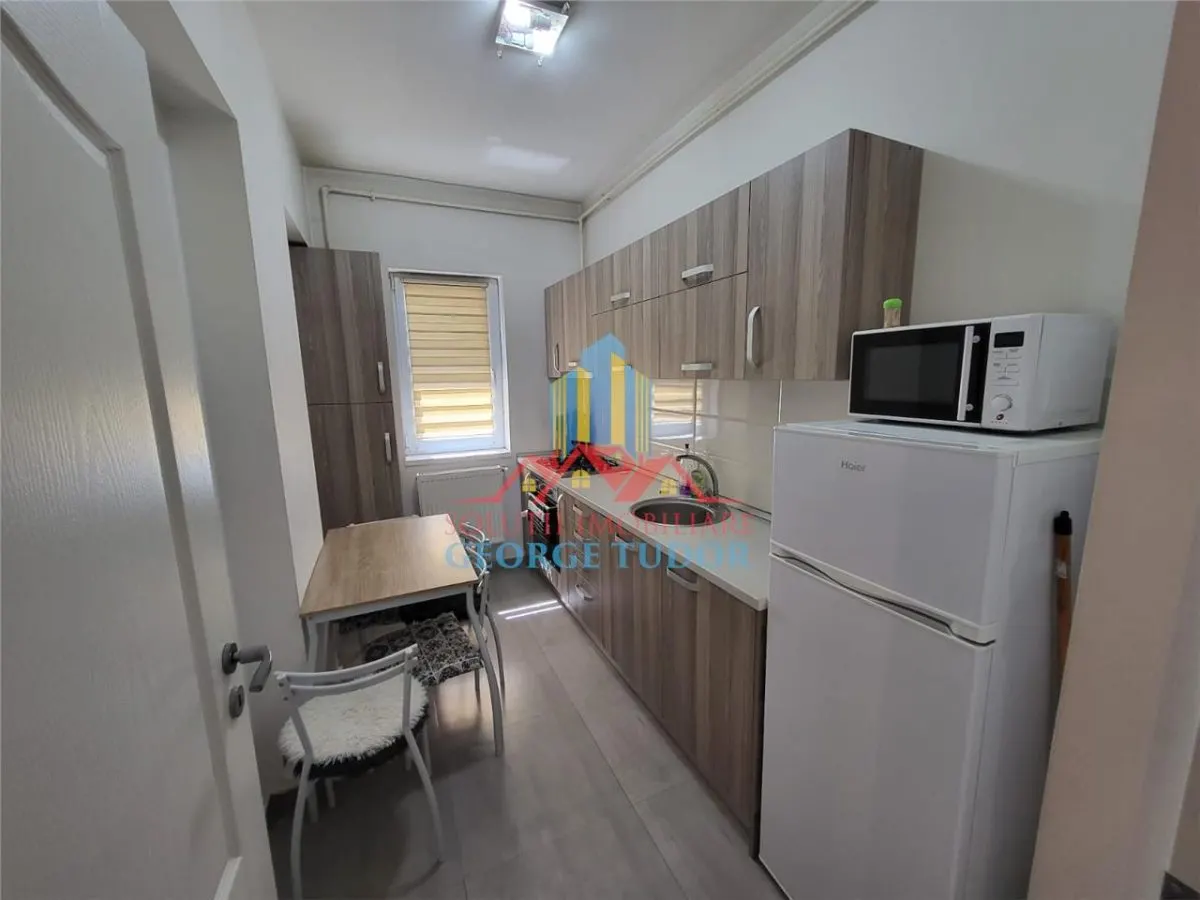 Appartement 2 Pièces Distribution Séparée à Louer, Rezervelor - foto 4