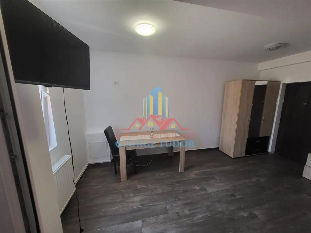 Estudio en Alquiler, Militari Residence - foto 5