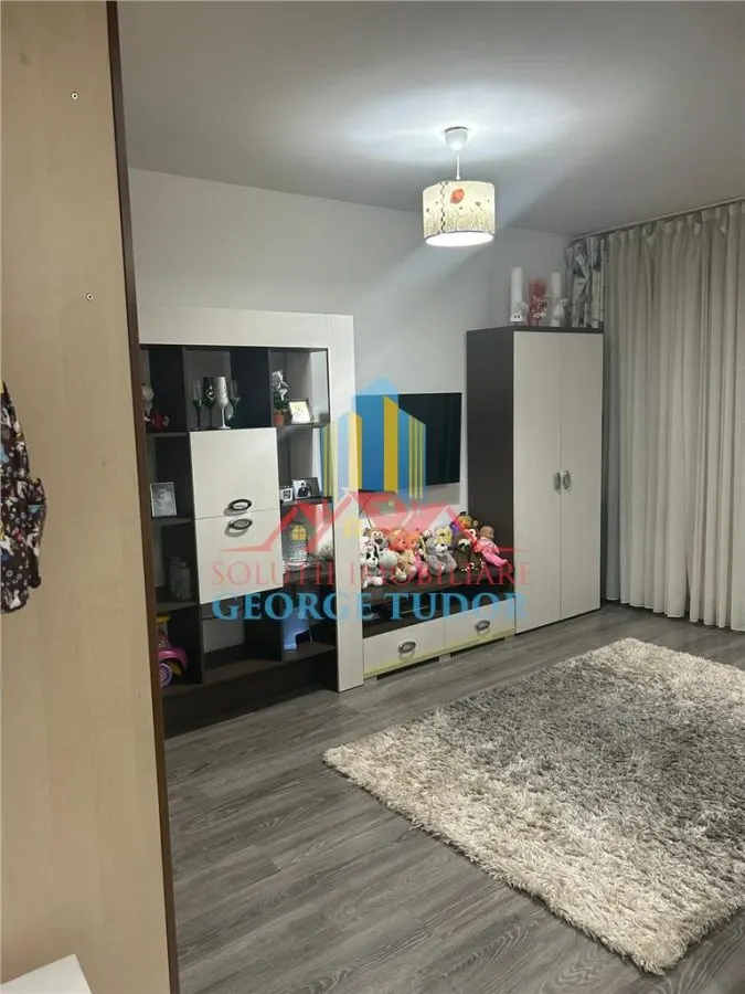Two-Bedroom Apartment for Sale, Militari Residence - foto 1