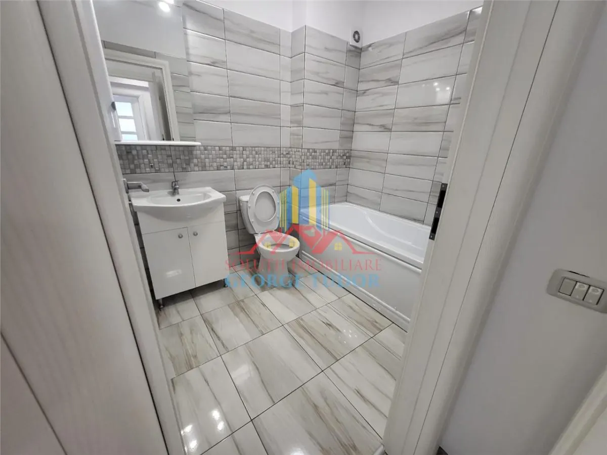 Appartement Trois Chambres à Louer, Militari Residence - foto 6