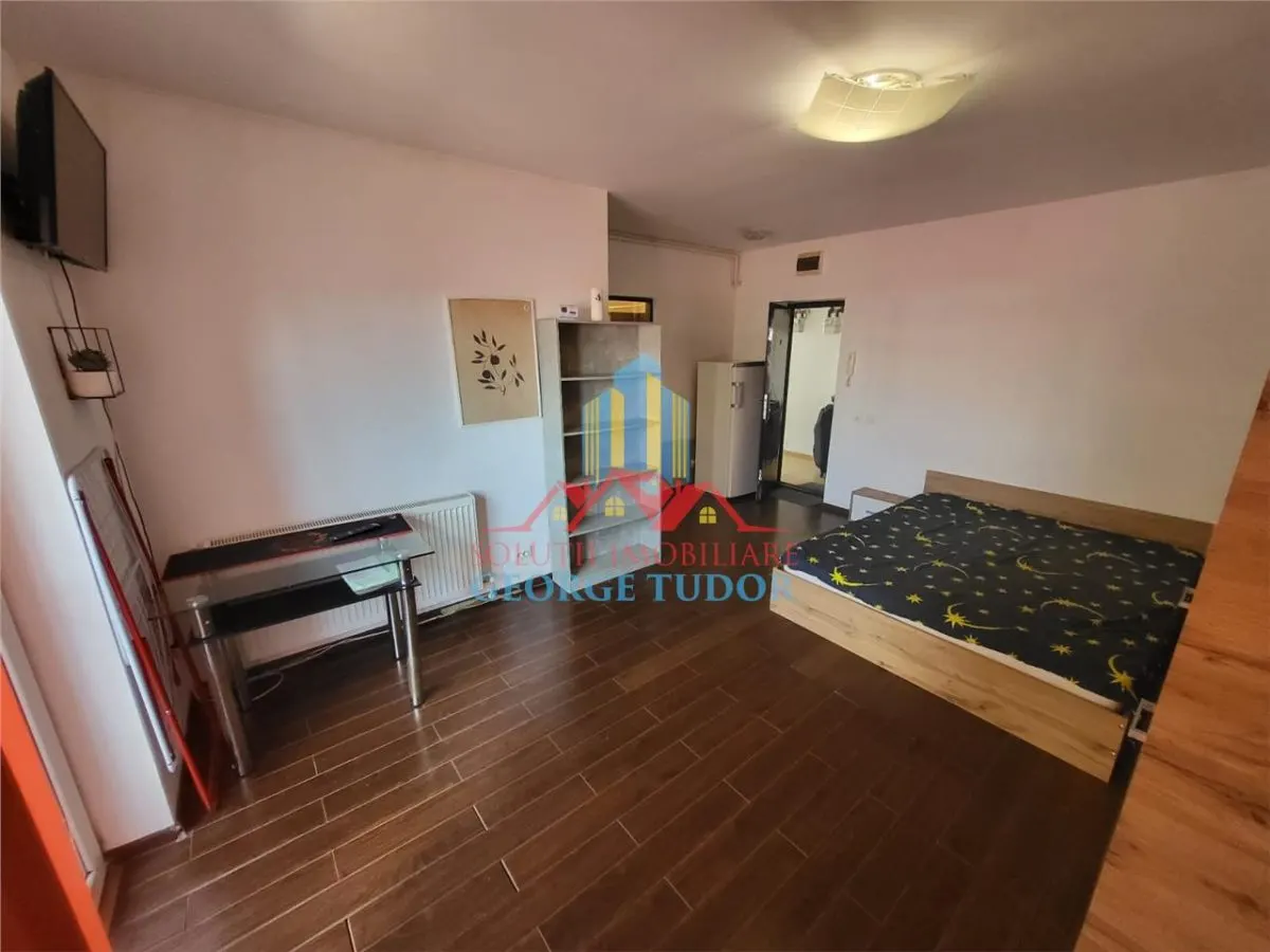 Studio à Louer, Militari Residence - foto 2