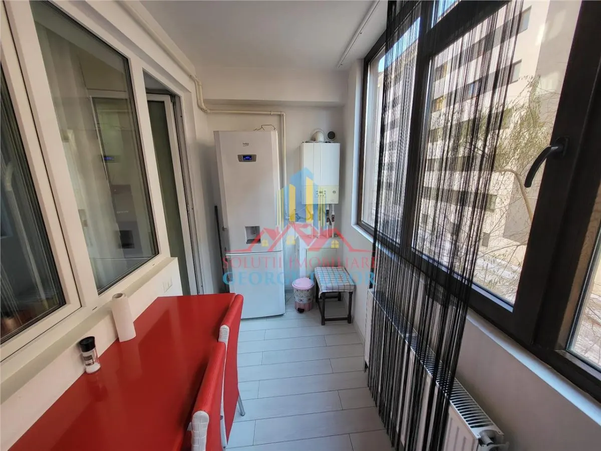 Appartement 2 Chambres à Louer, Militari Residence, Plan Séparé - foto 6