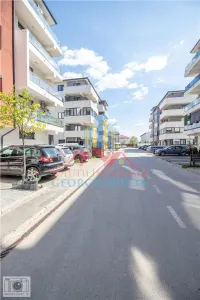 3-Bedroom Apartment, Separated Layout, 79 sqm, Private Parking, Bragadiru - foto 20