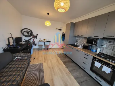 2-Bedroom Apartment for Sale, Militari Residence - foto 6