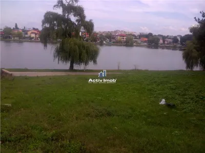 Terreno Urban 370 m², Lacul Tei con Petricani - Palatul Ghica - foto 2